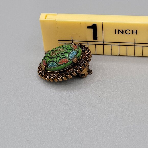 Moroccan Matrix Domed Clip On Earrings Molded Enamel Filigree Frame Vintage - Picture 5 of 5